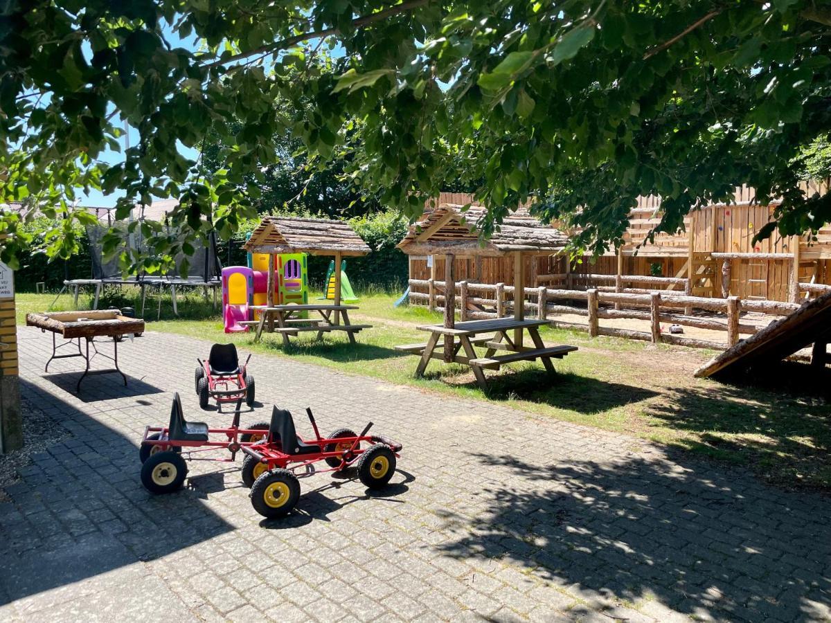 Hestkaer Family Rooms Summer Camp Krogager Экстерьер фото