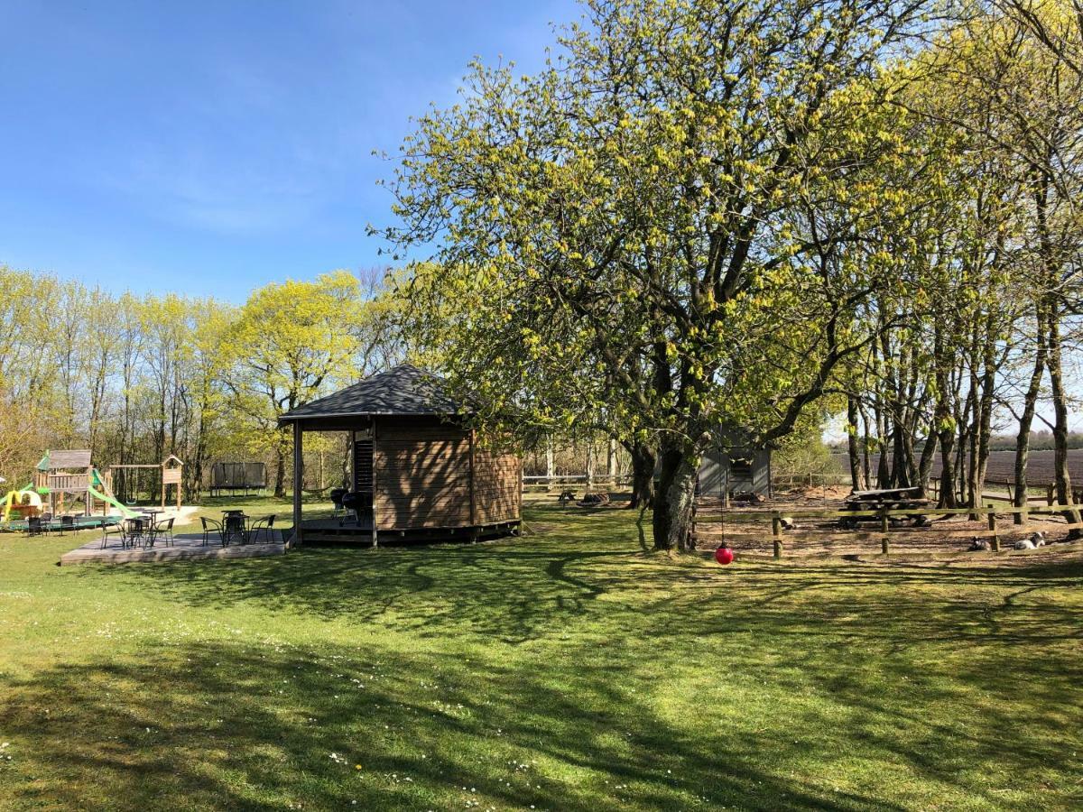 Hestkaer Family Rooms Summer Camp Krogager Экстерьер фото